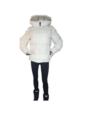 ONLY Premium White Puffer Jacket Small NWT Thinsulate Snowcore Sporty Luxe
